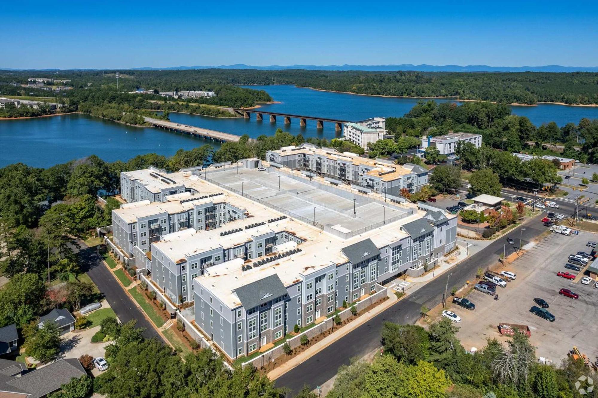 Dockside Dreams By Lake Hartwell With Clubhouse Amenities Daire Clemson Dış mekan fotoğraf